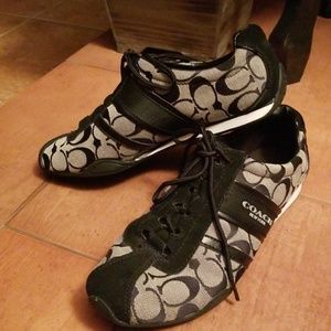 COACH Sneakers